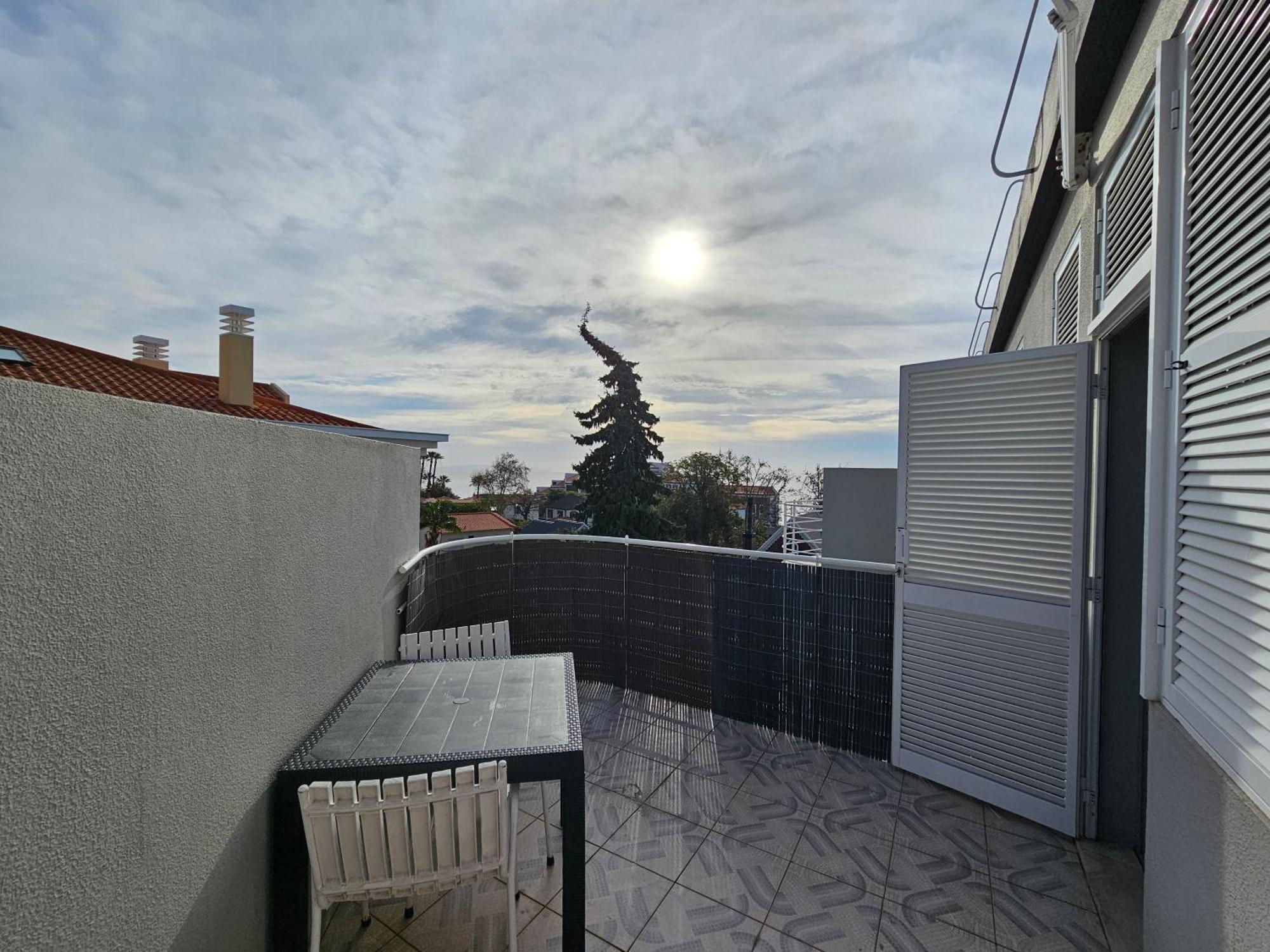 Apartamentos Navio Azul Funchal  Cameră foto